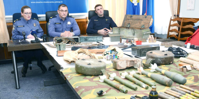 Sisak: PU sisačko-moslavačka o zapljeni oružja