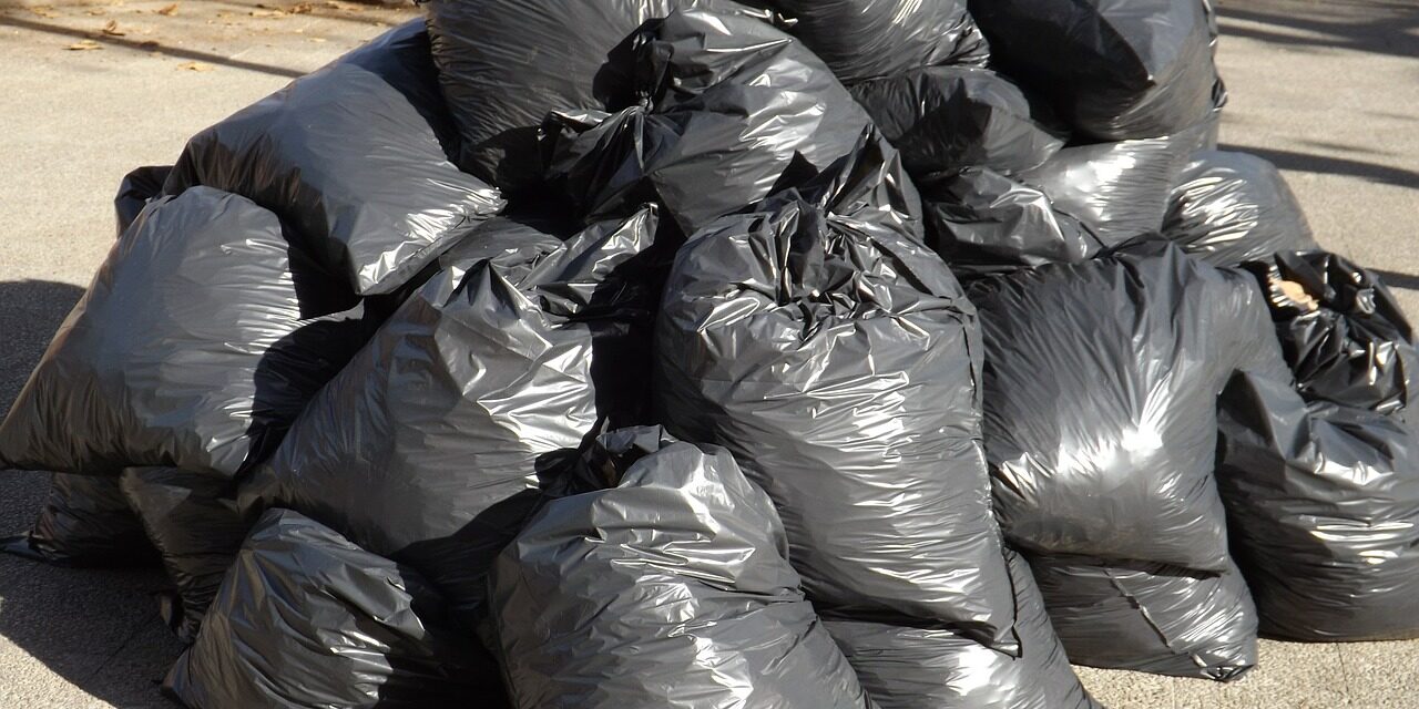 garbage-413757_1280