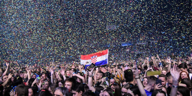 Zagreb: Koncert Prljavog kazališta povodom 30. godišnjice velikog koncerta na glavnom Trgu