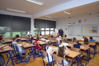 U dubrovačkim osnovnim školama više 400 učenika krenulo u prve razrede
