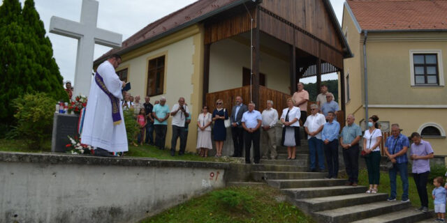 hrastovica