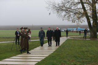 Vukovar: Milanović na Ovčari odao počast žrtvi Vukovara