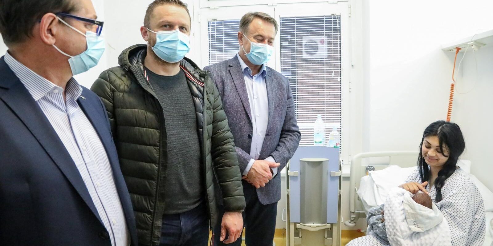 Prva beba rođena u Hrvatskoj u 2021. godini je mali Daris iz Petrinje