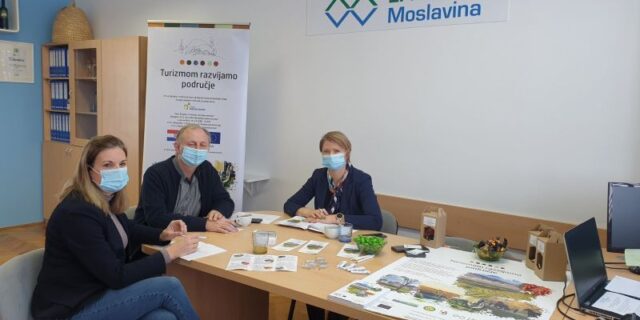 IMG-73c92083653b611db31cf906355ba2e0-V