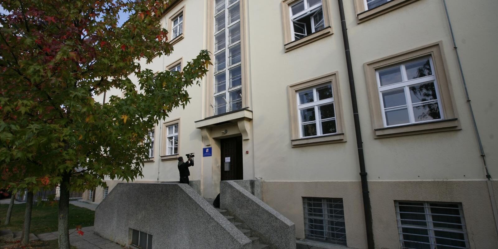 zšem
