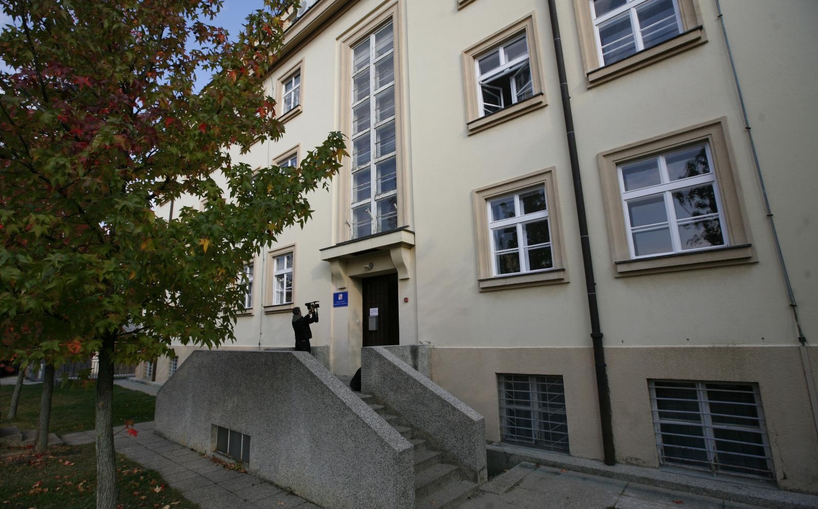 zšem