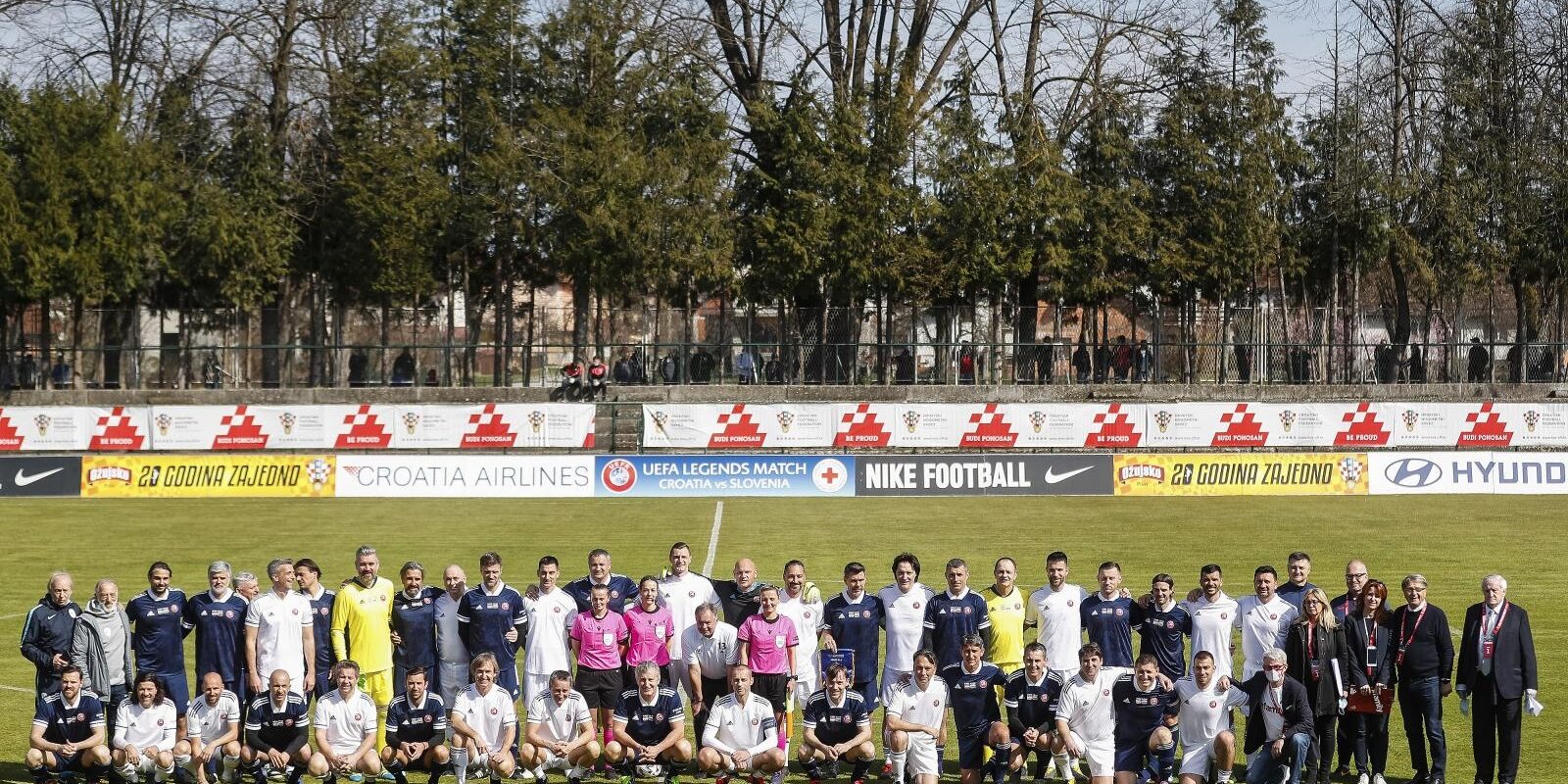 Petrinja: Utakmica legendi Hrvatske i Slovenije