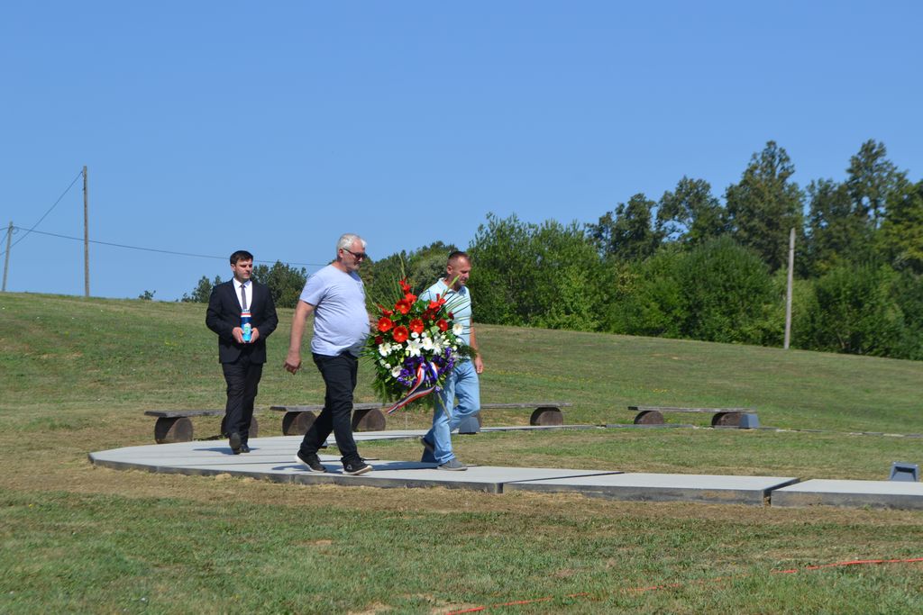 Image00012
