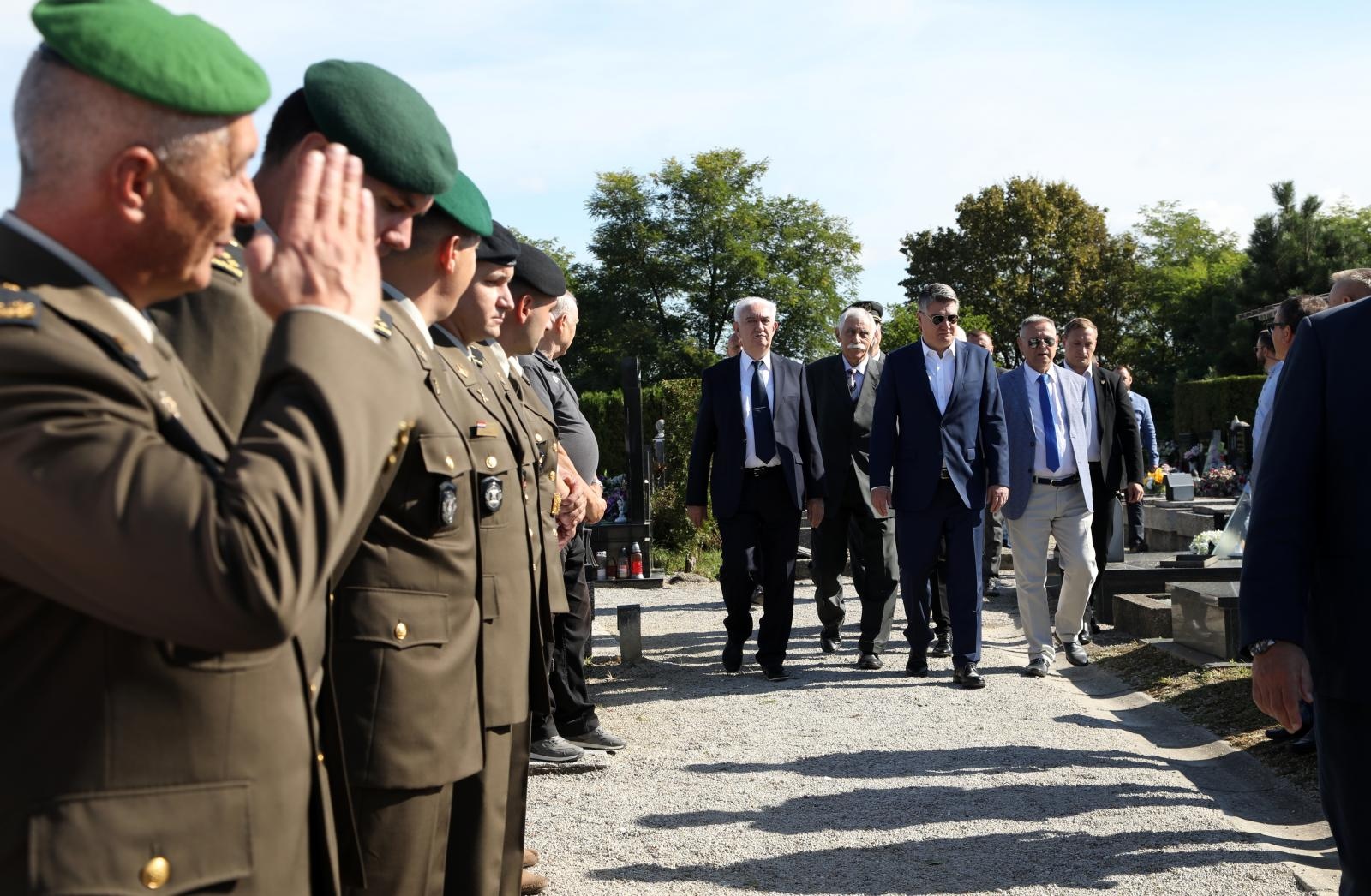 Sisak: Predsjednik Milanović na 30. godišnjici 120. bigade “Ban Toma Bakač”