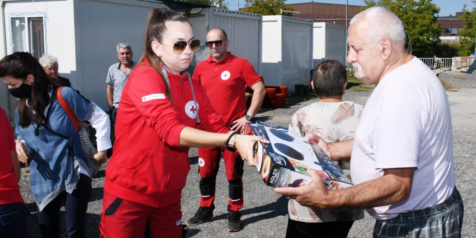 Sisak: Predane donacije električnih kuhala sžrtvama potresa