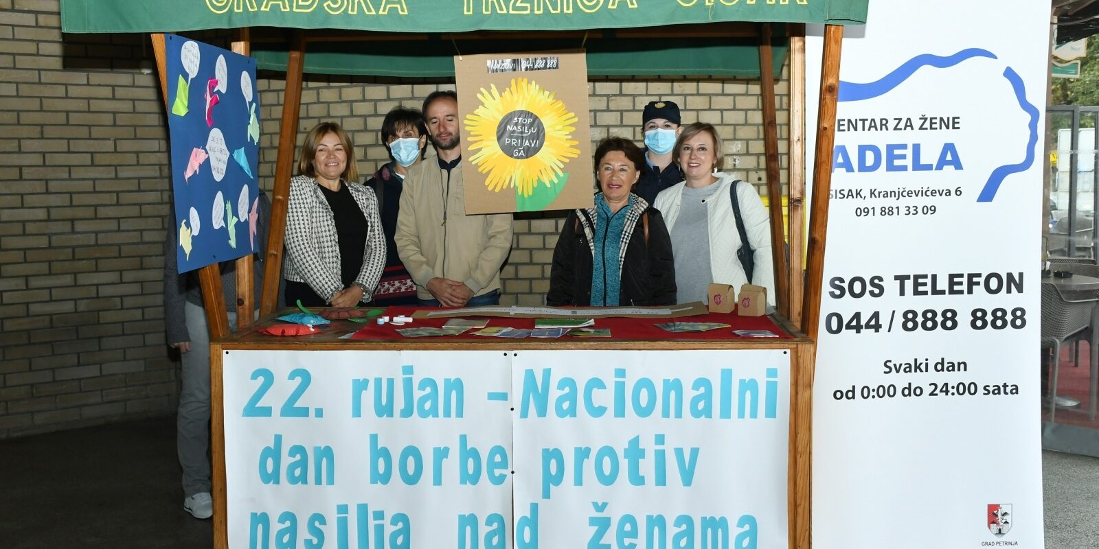 Sisak: Na Gradskoj tržnici obilježen Nacionalni dan borbe protiv nasilja nad ženama