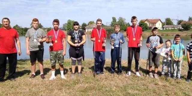 šaranski kup kutina