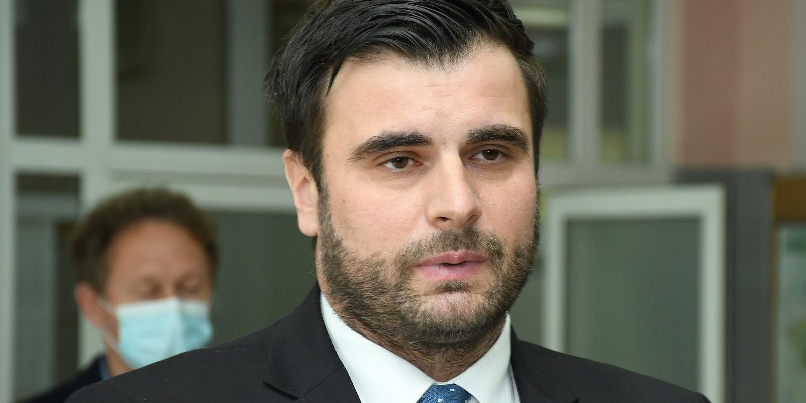 Izaslanstvo Hrvata BiH, predvođeno Draganom Čovićem, obišlo obnovljenu školu u Petrinji