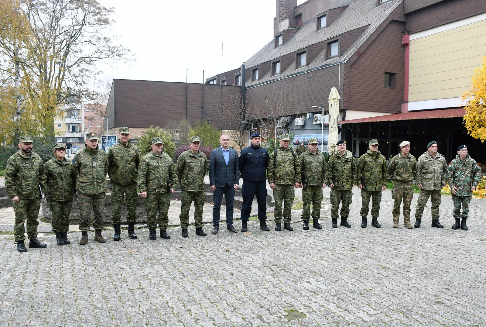 Sisak: Zamjenik župana, Mihael Jurić, primio predavače i polaznike 24. naraštaja Ratne škole”Ban Josip Jelačić”