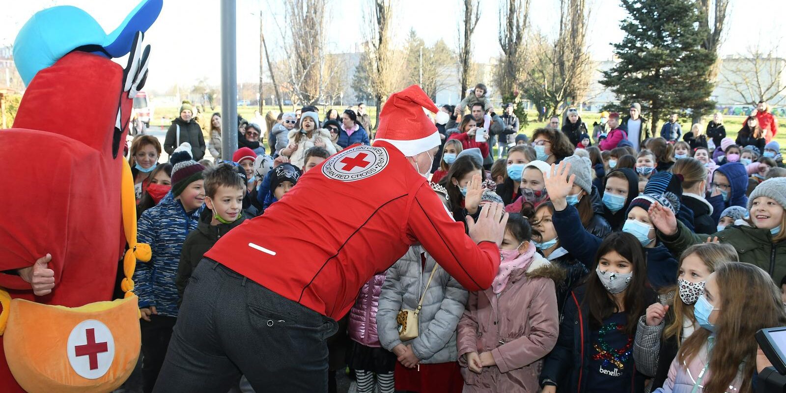 Crveni križ darovao mališane s potresom pogođenih područja