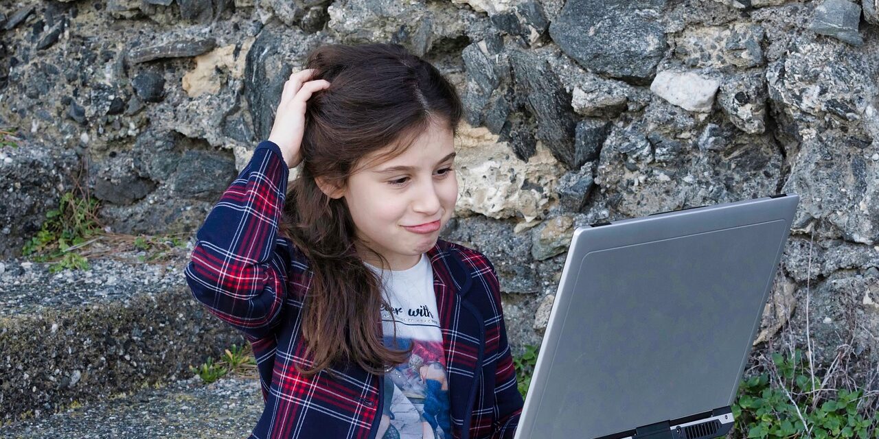 laptop dijete