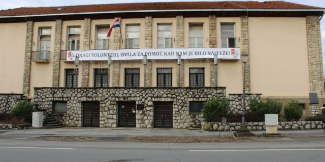 volonteri0312202112