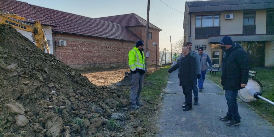 parking popovača