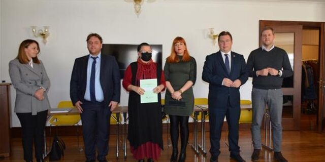 bespovratna sredstva kutina