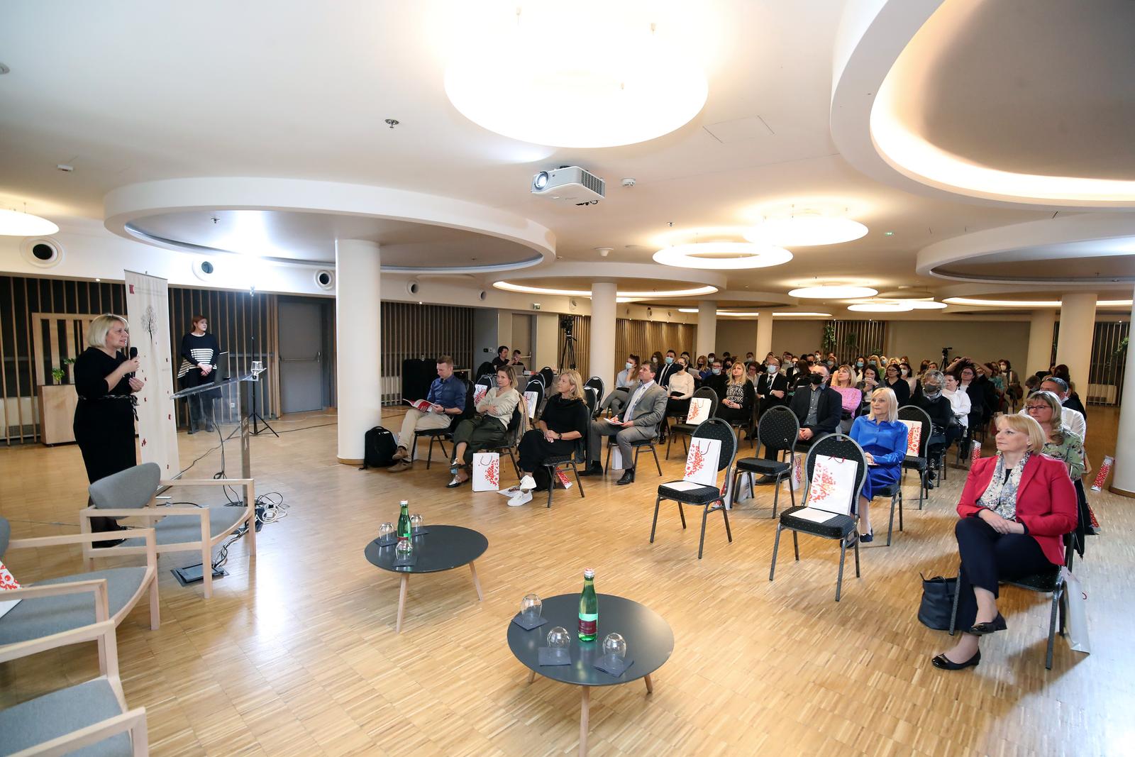 Zagreb: Agencija za znanost i visoko obrazovanje predstavila rezultate istraživanja o zapošljivosti diplomiranih studenata