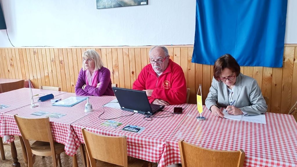 hrvatsko planinarsko društvo jelengrad