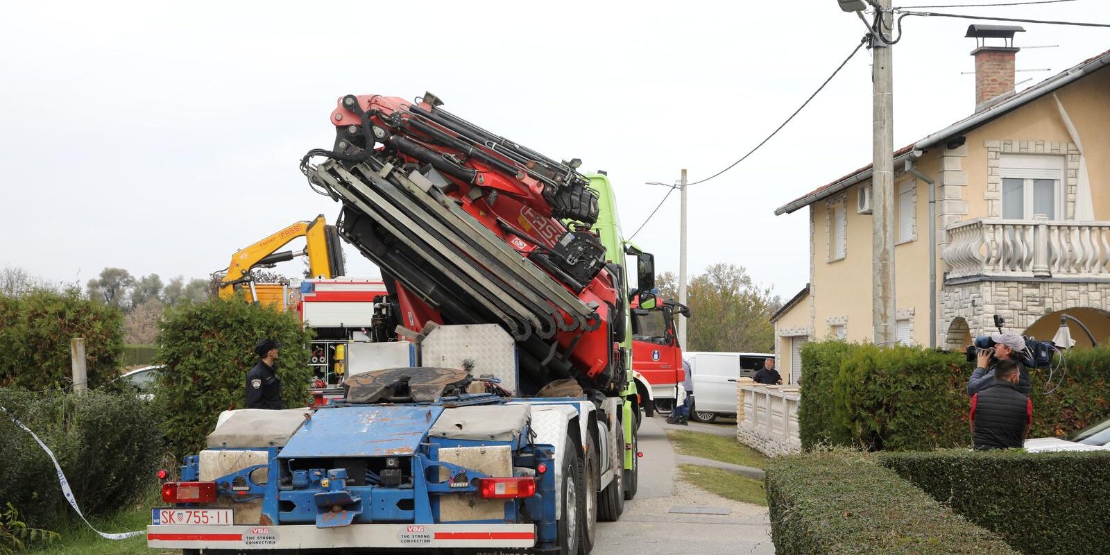 Sisak: Dvije osobe smrtno stradale u nesreći na radu