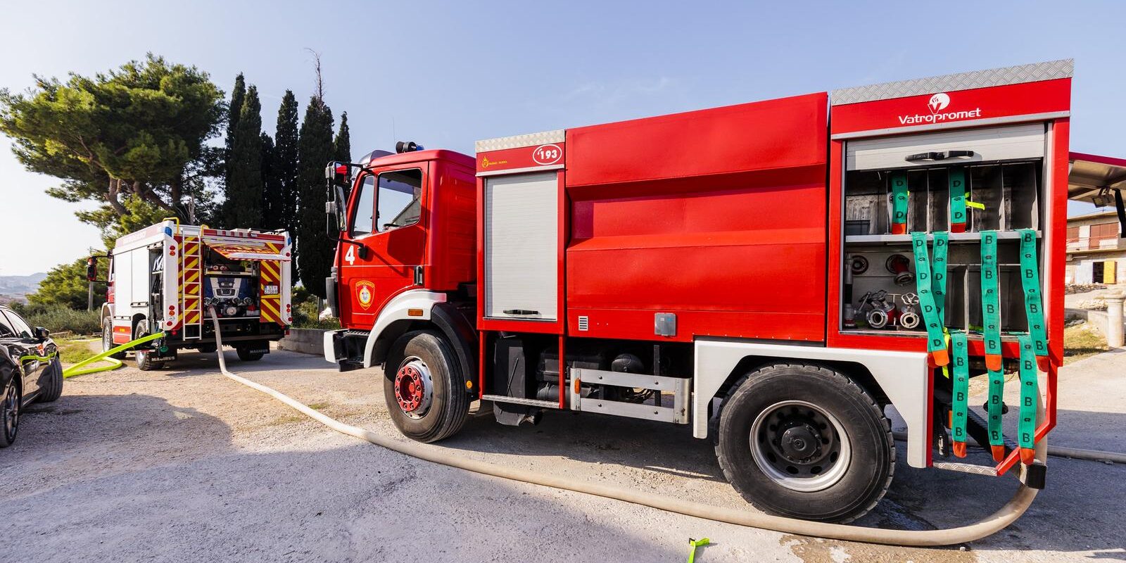 Split: Buknuo požar u blizini odlagališta otpada Karepovac