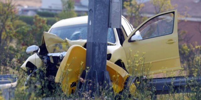 znak nesreća accident