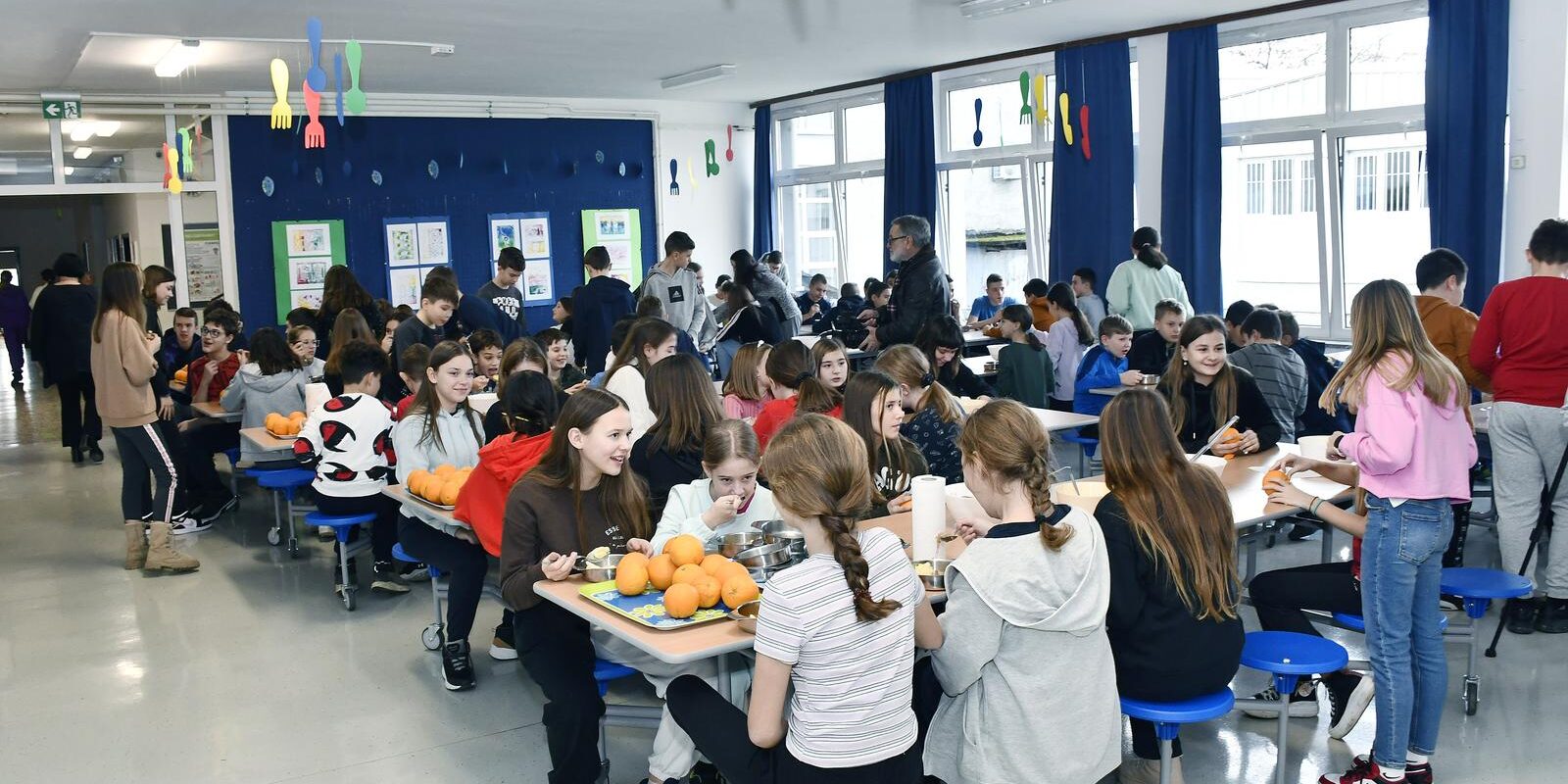 Sisak: Gradonačelnica Kristina Ikić Baniček i pročelnik Goran Grgurač posjetili su Osnovnu školu Viktorovac