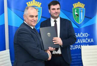 U Sisku potpisan Sporazum o organizaciji ljetovanja za učenike Sisačko-moslavačke županije