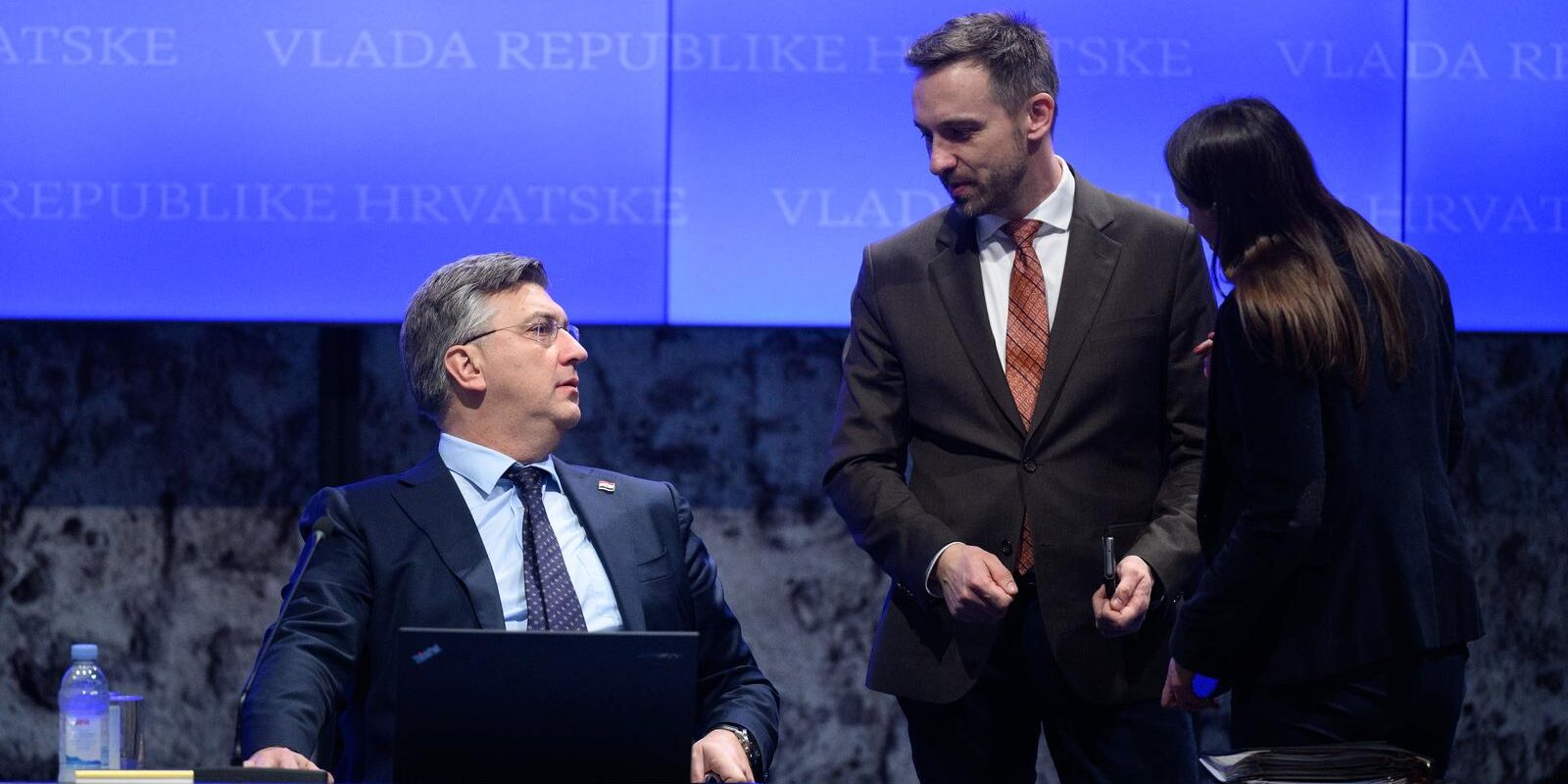 vlada rh