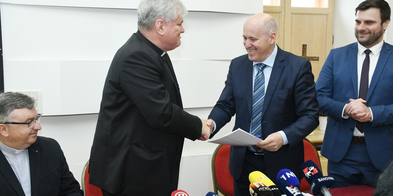 Sisak: Potpisan ugovor o zamjeni nekretnina između Republike Hrvatske i Sisačke biskupije