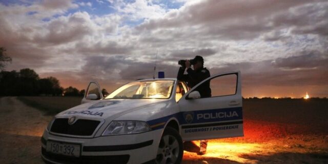 policija