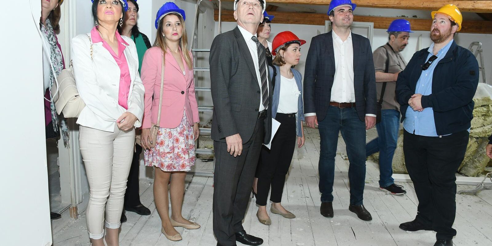 Sisak: Župan Celjak u obilasku radova na obnovi zgrade koja je kulturno dobro