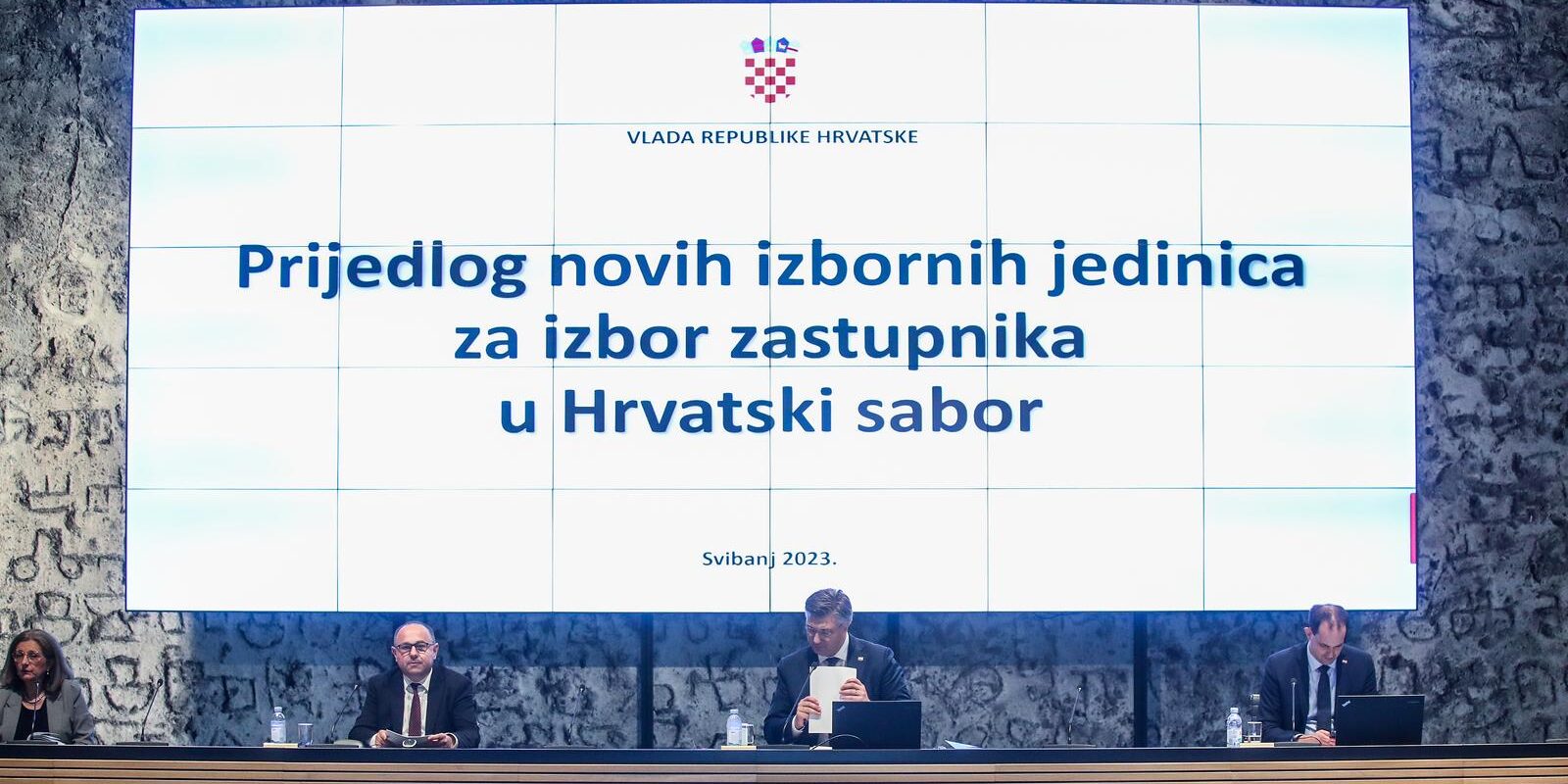 Zagreb: Premijer Plenković i ministar Malenica predstavili prijedlog Zakona o izbornim jedinicama