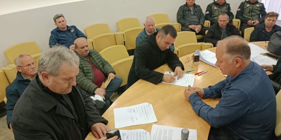potpisivanje_ugovora