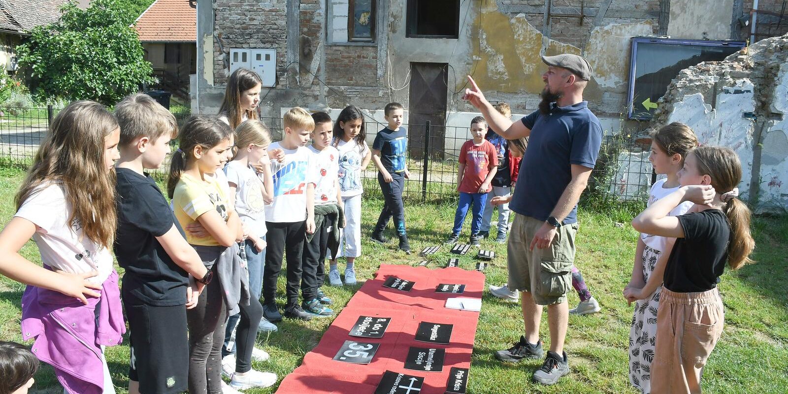 Sisak: Povodom Dana Grada održana edukativna igra o sisačkoj povijesti “Kronološka tablica”