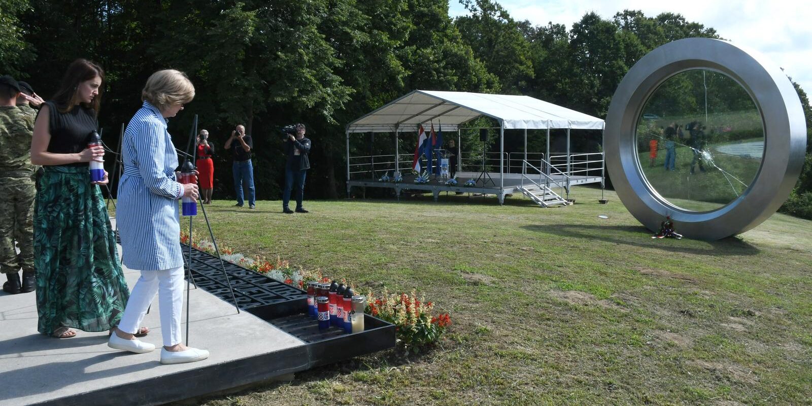 Hrvatska Kostajnica: Obilježena 32. godišnjica pogibije Gordana Lederera