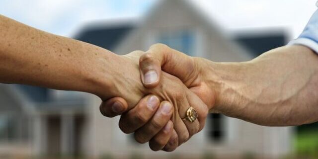 handshake-640×426