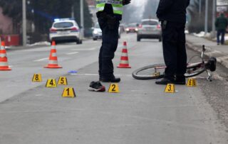 Sisak: Biciklist poginuo nakon naleta osobnog automobila u Galdova?koj