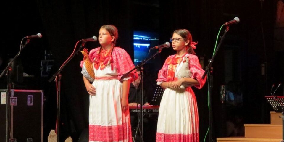 mali_kaj_naslovna-1
