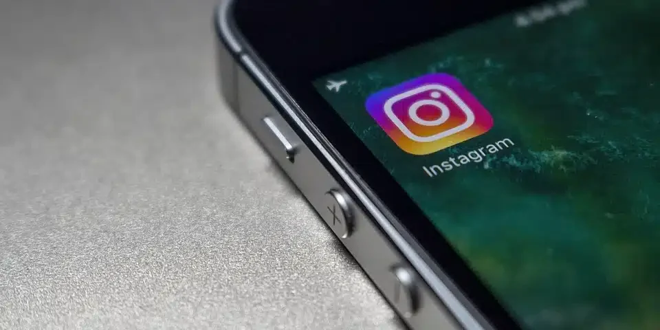 instagram-1789189_960_720.jpg