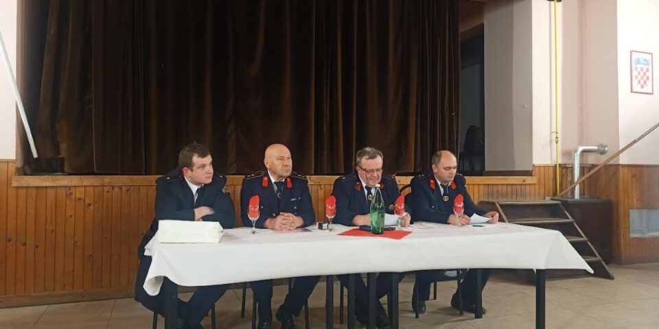 dvd_gornja_gračenica_-_naslovna