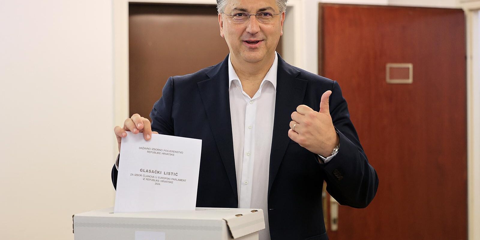Zagreb: Andrej Plenković glasovao na izborima za EU parlament