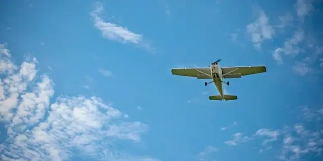 aircraft-5476895_1280.jpg