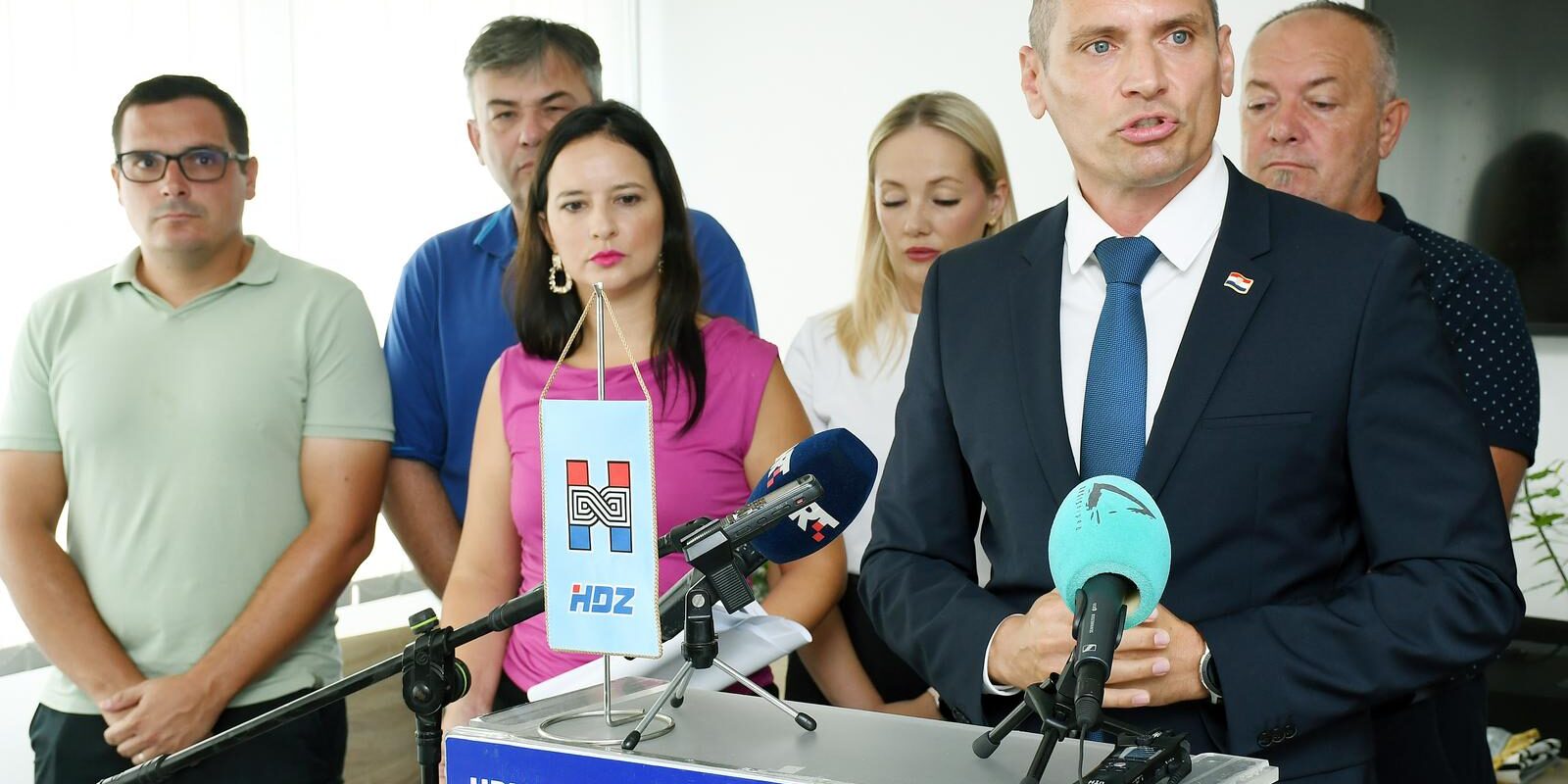 Sisak: Ogranak HDZ-a komentirao loše stanje bazena i planove za njegovu obnovu