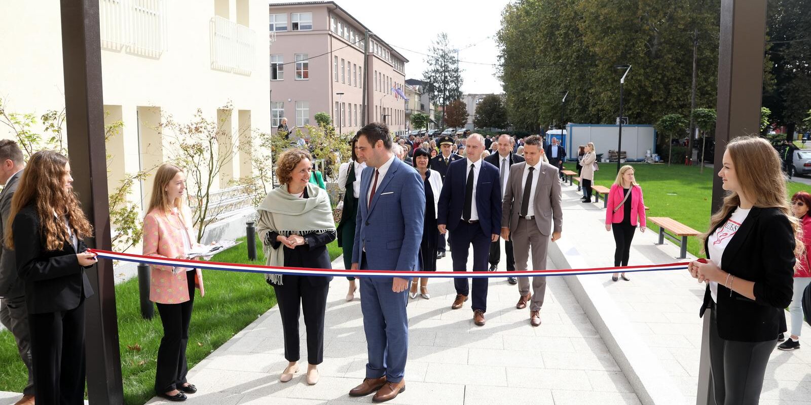 Sisak: Otvorenje novog odgojno-obrazovnog i kulturnog centra