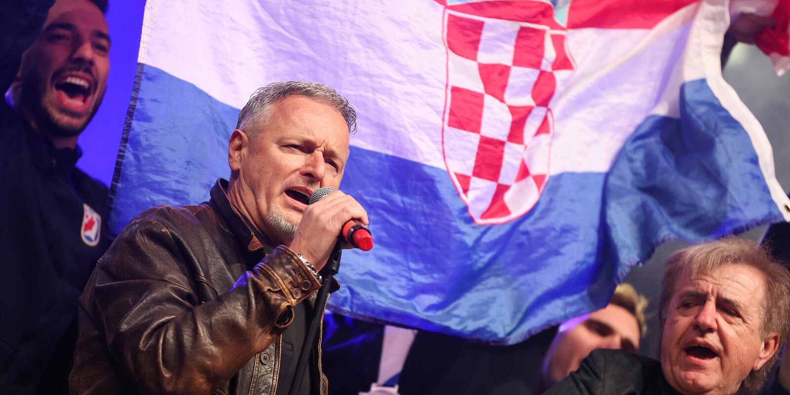 Zagreb: Marko Perković Thompson nastupio na svečanom dočeku hrvatske rukometne reprezentacije