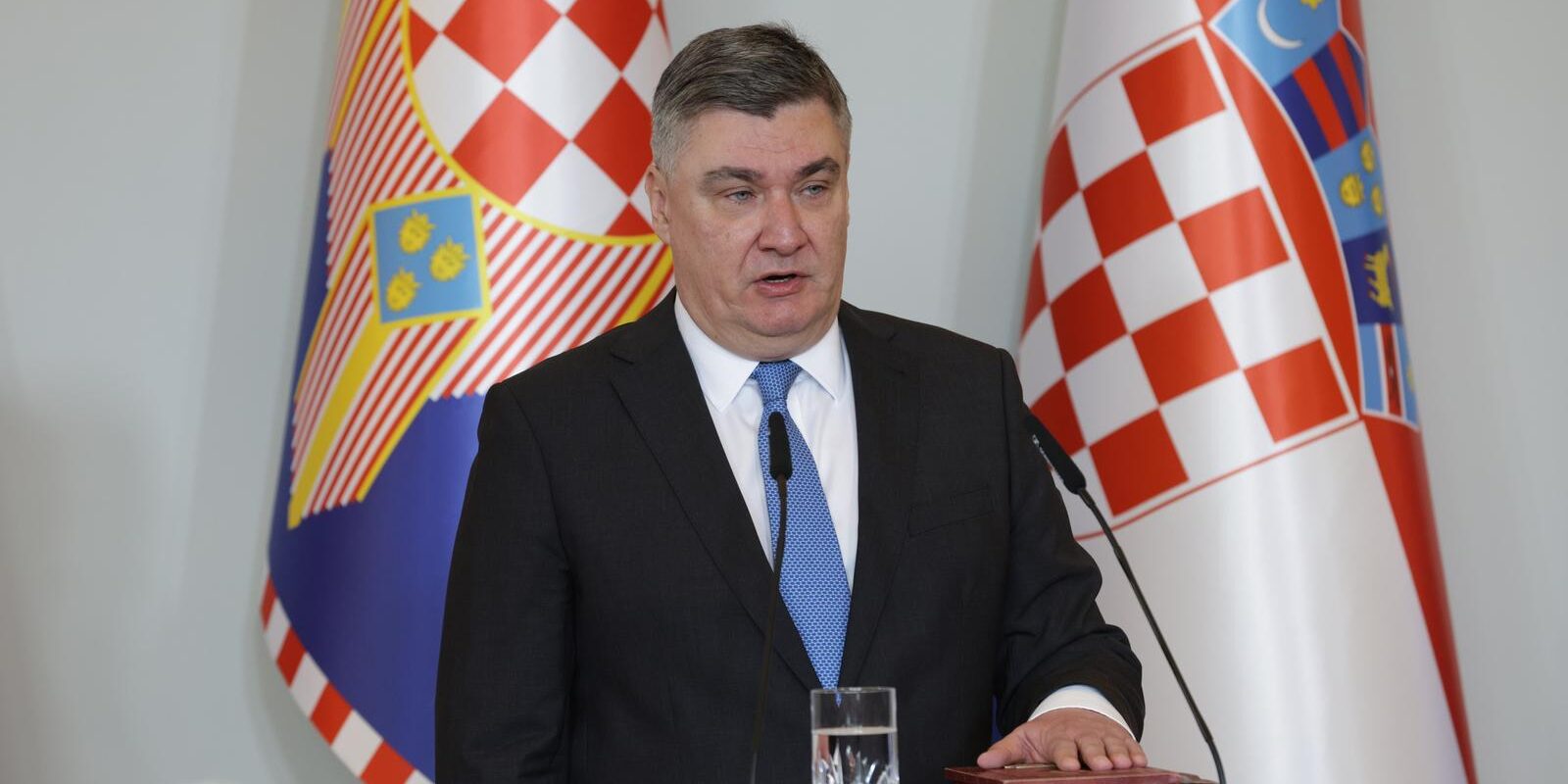 POOL: Milanovi? sve?ano prisegnuo