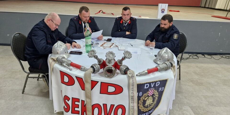 dvdosekovoskupstina